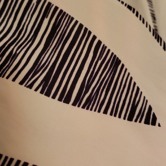 Armani Exchange | Airy circle skirt - Picture 7 of 8